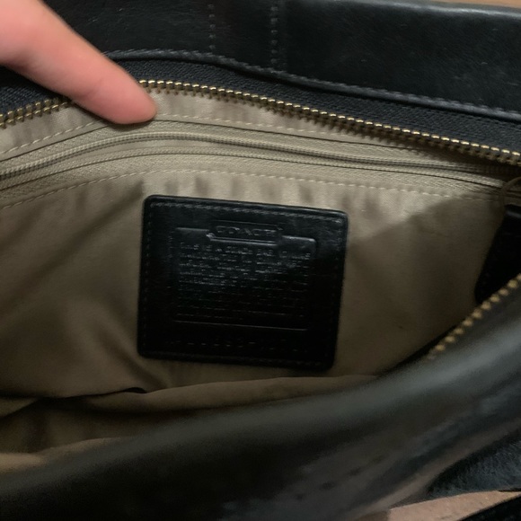 Black Coach leather bag - Picture 2 of 2
